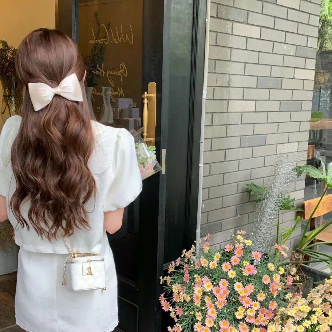 飞月情海